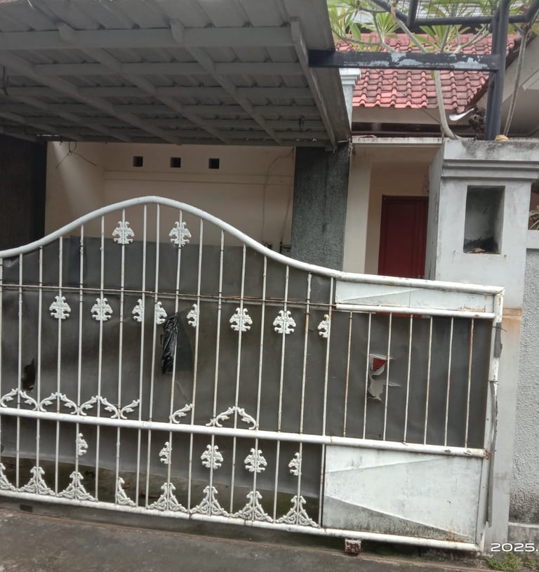 Dikontrakan rumah tahunan di blubuhsari VII dalung permai 2 kamar tidur 2 kamar mandi Ruang tamu Rua