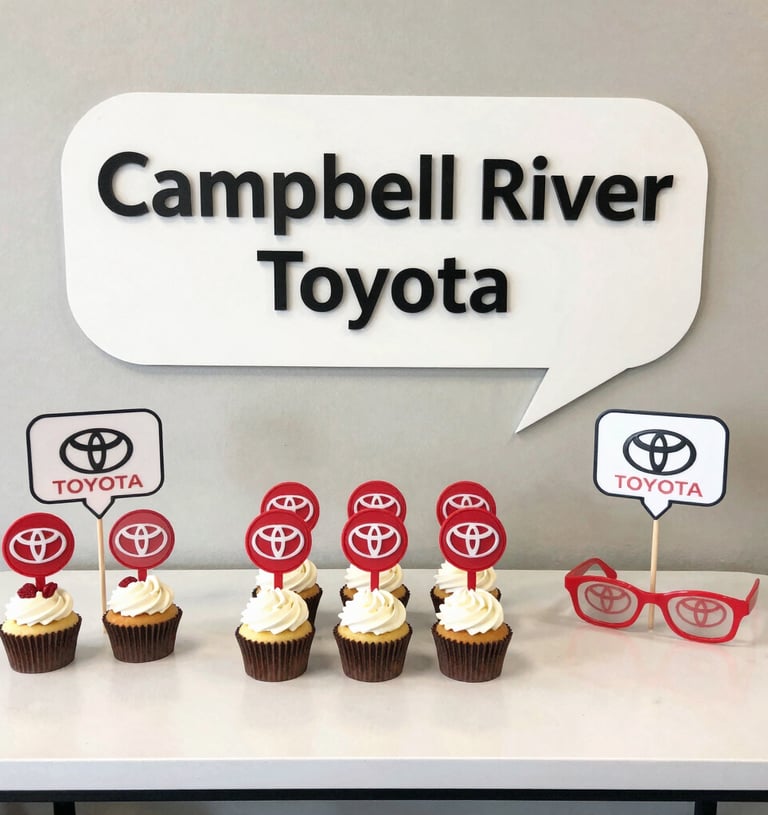 Elegant 3D printed wedding centerpieces and custom name signs displayed at a reception