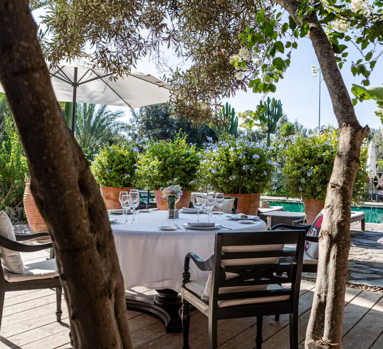 restaurant villa blanche agadir vibes