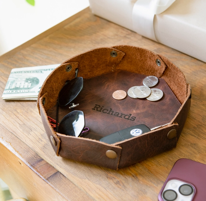 Personalized Leather Round Catchall Valet