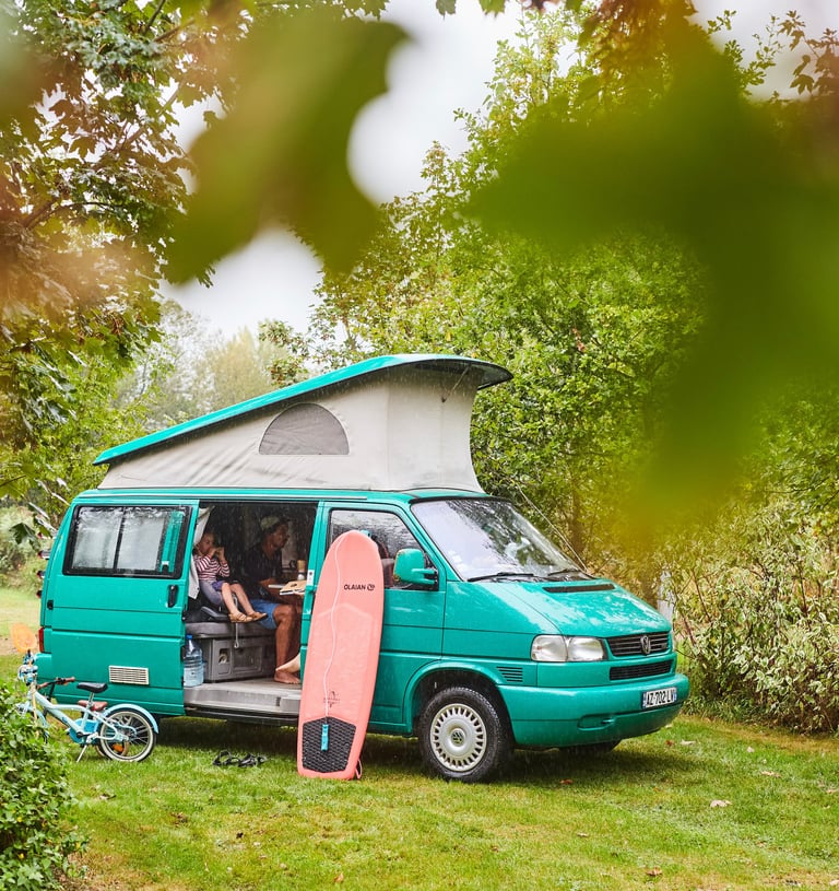 van emplacement camping morbihan