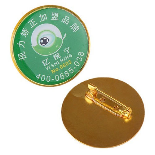 China epoxy domed pin badges manufacturer