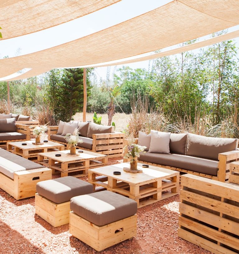 mobilier jardin en bois recyclé produit localement