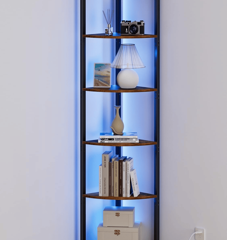 a corner shelf with a lamp and a lamp