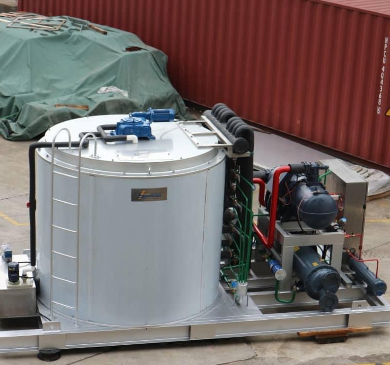25 TON/GÜN YAPRAK BUZ MAKİNASI