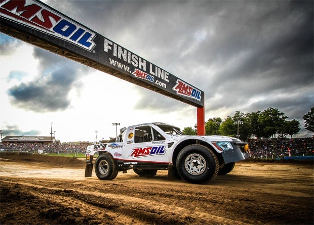 Amsoil Cup Winner Racing motor Oil