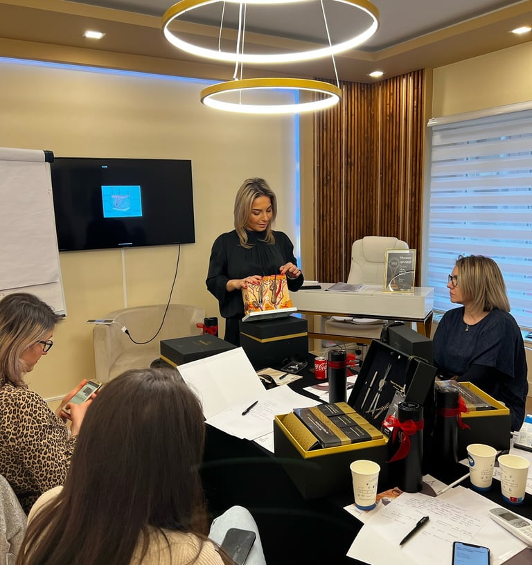 Jour 1 de formation en microblading par medi kiss - bases théoriques