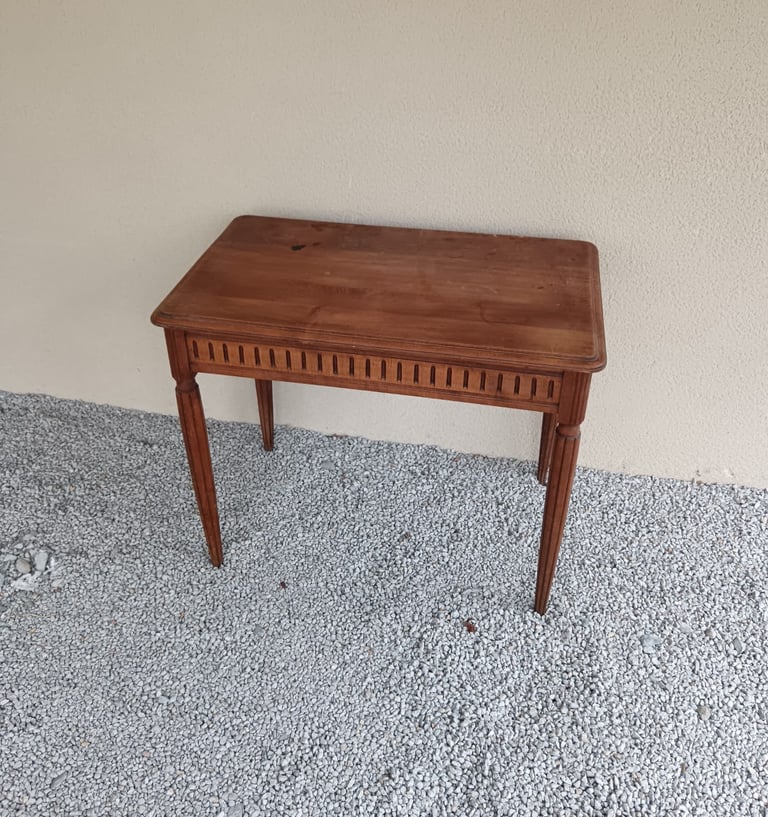 table vintage