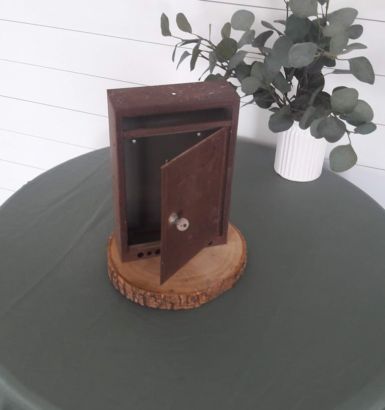 urne boîte aux lettres