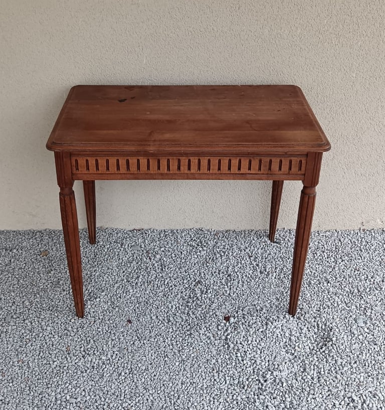 table vintag