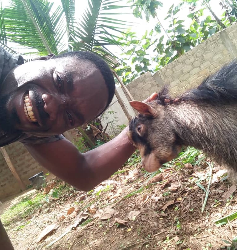 Yao à la Ferme Aménopé Togo Permaculture Elevage