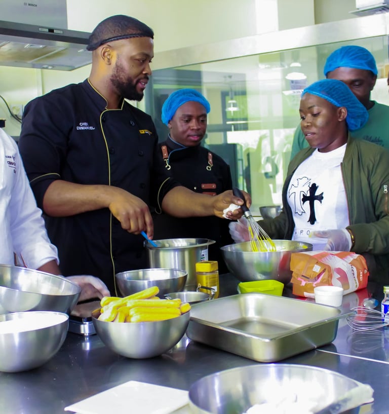 Private cooking classes in Dubai hands-on chef training