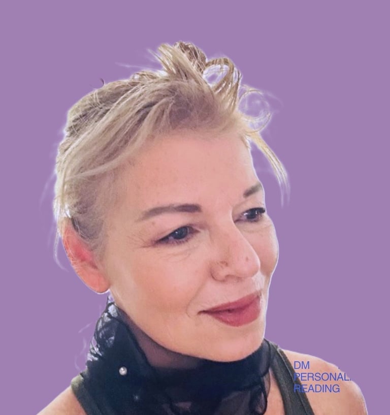 Tarot Reader Los Angeles & Online tarot readings Maya Britan intuitive tarot readings