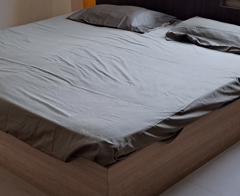 Premium bedding from Vastraraksha featuring soft, breathable fabrics designed for optimal comfort 
