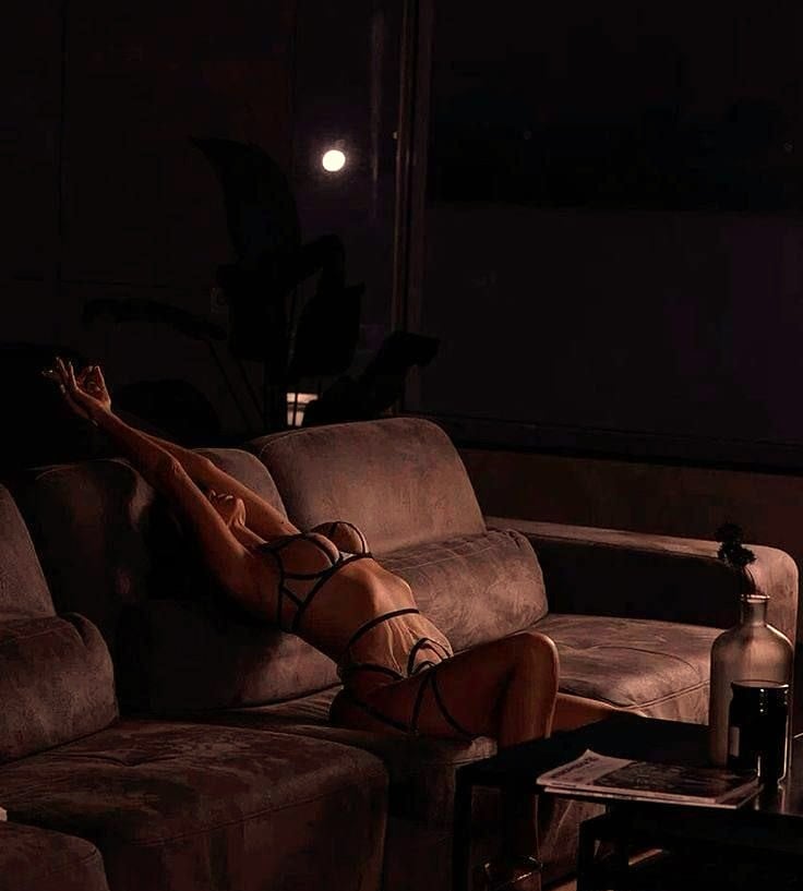 Exclusive high class escort Rotterdam–VIP escort, high end escort agency and luxury escort service