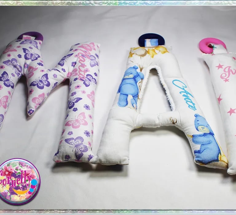 Bebe, porsonalizirani poklon CORNELLY