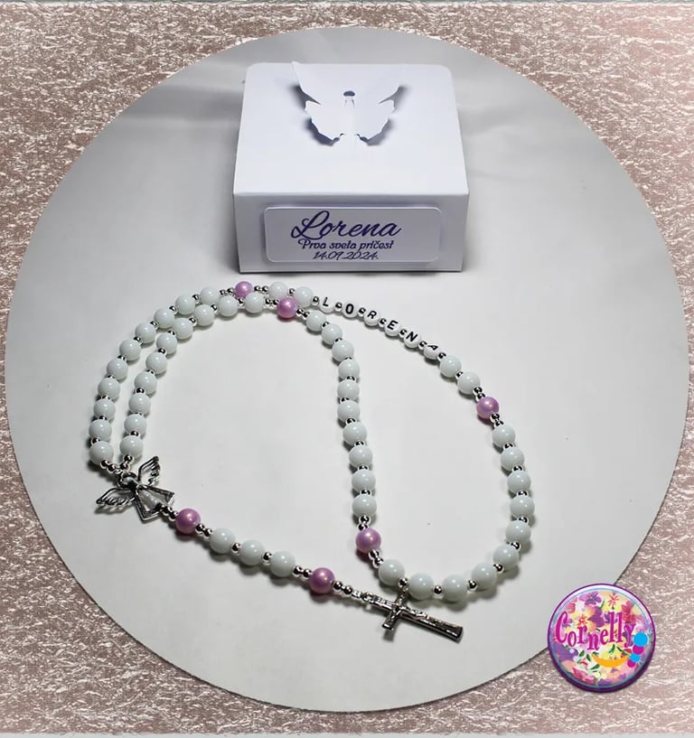 Krunice s imenom – savršen poklon za krštenje i pričest