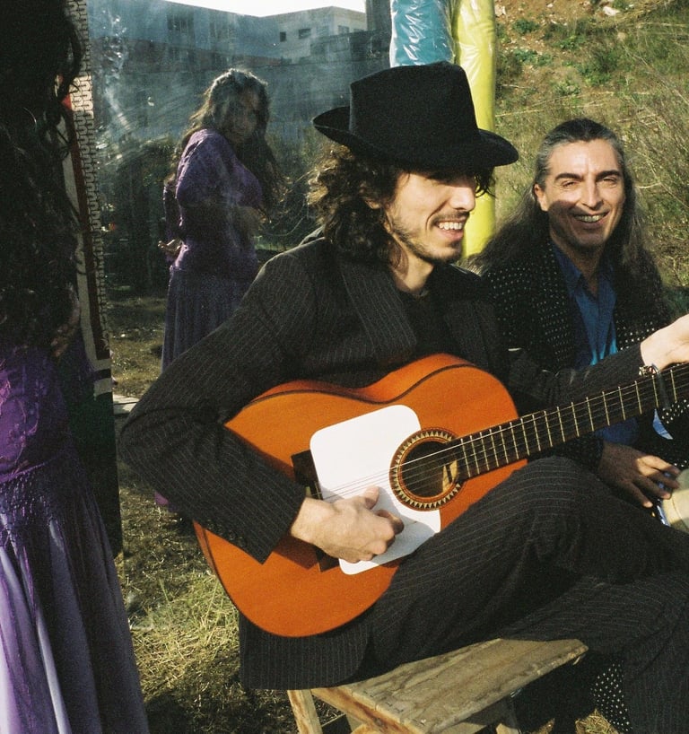 Paco en un momento de la grabación de un videoclip.