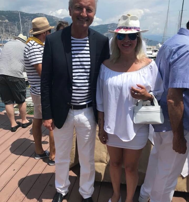 Iris Devote LITTARDI - avec M le Maire de Saint-Jean Cap Ferrat Jean-Francois Dieterich