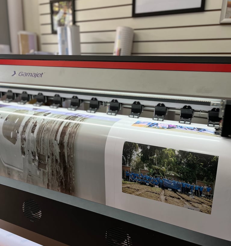 servicio de impresion en vinil, tienda en jesus maria lima peru. atencion 24 horas