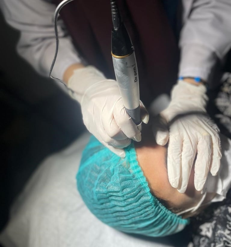 Aesthetic surgery, plastic surgery, plastic surgeon, qualified, skin problem, scars, mole, skin tags