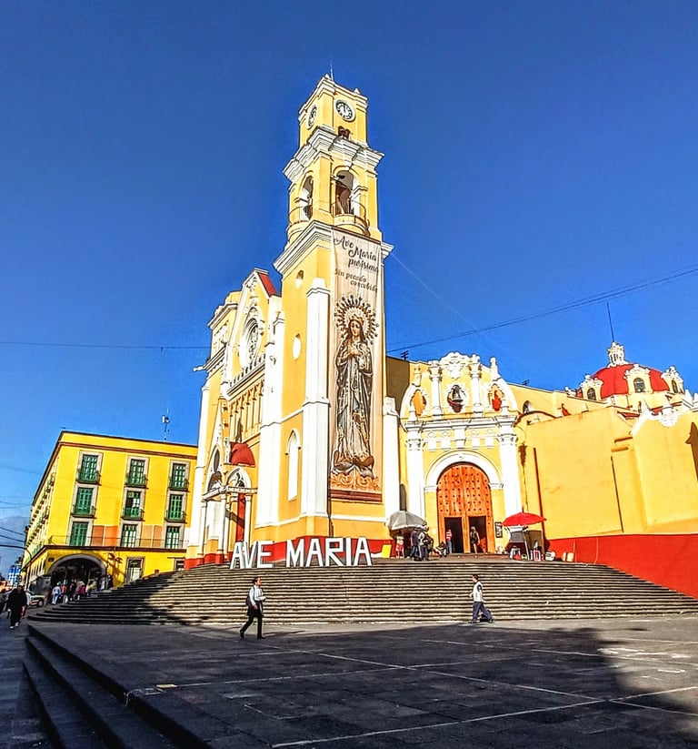 Vista panorámica de la Catedral Metropolitana de Xalapa