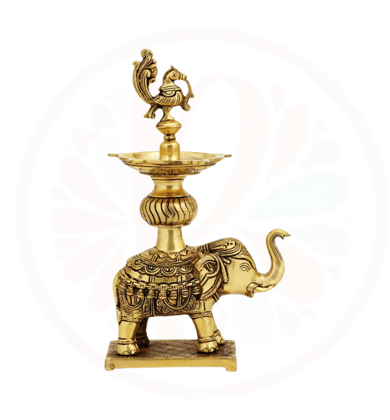 #BrassDeepak #DiyaDecoration #BrassDiya #TraditionalLighting #BrassLamp #DiwaliDecor #HomeDecor #Ind