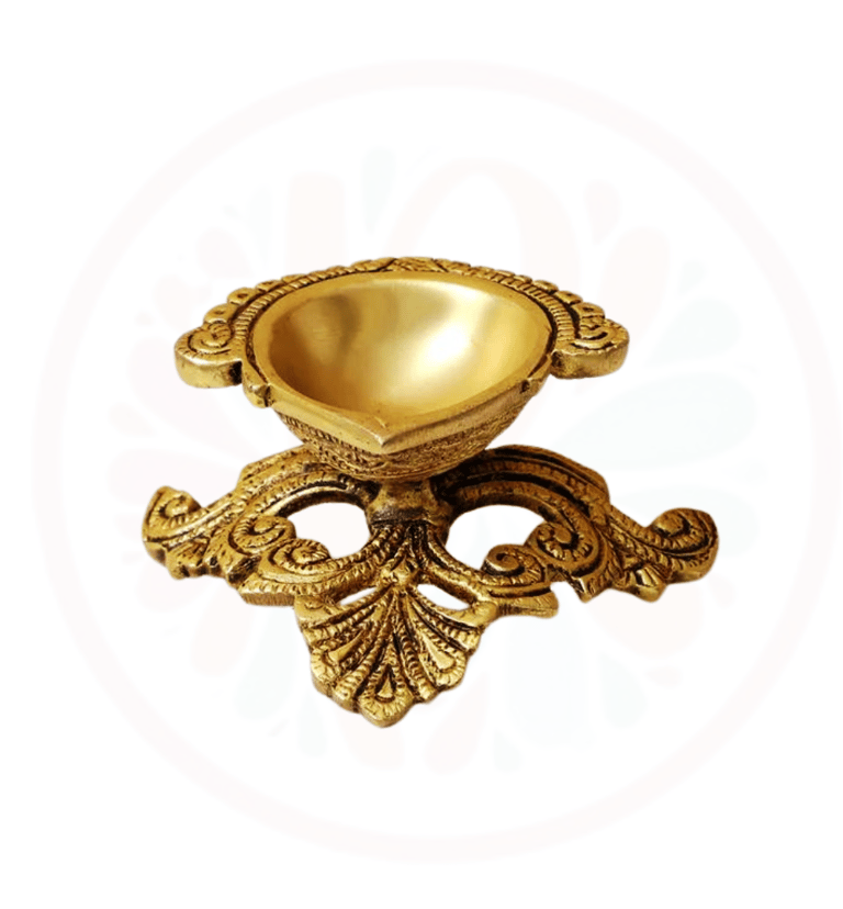 #BrassDeepak #DiyaDecoration #BrassDiya #TraditionalLighting #BrassLamp #DiwaliDecor #HomeDecor #Ind