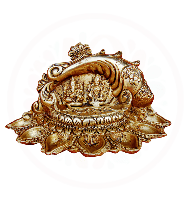 #BrassDeepak #DiyaDecoration #BrassDiya #TraditionalLighting #BrassLamp #DiwaliDecor #HomeDecor #Ind