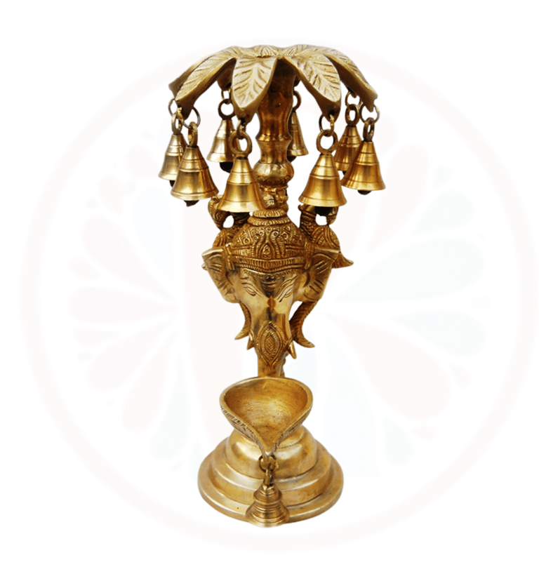 #BrassDeepak #DiyaDecoration #BrassDiya #TraditionalLighting #BrassLamp #DiwaliDecor #HomeDecor #Ind