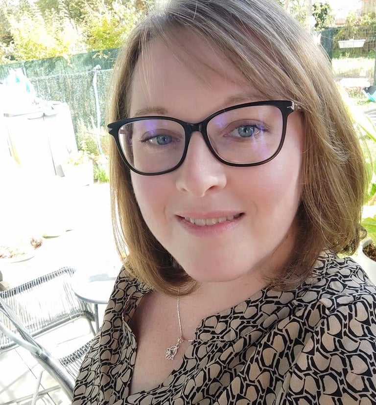 Assistante de gestion administrative indépendante en environnement professionnel