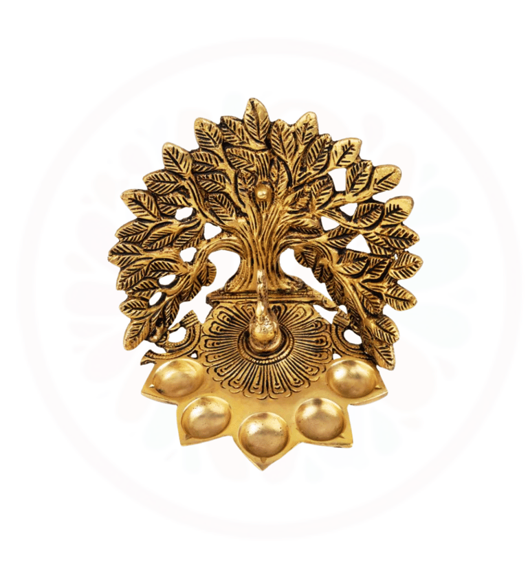 #BrassDeepak #DiyaDecoration #BrassDiya #TraditionalLighting #BrassLamp #DiwaliDecor #HomeDecor #Ind