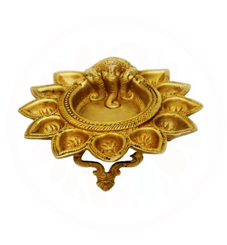 #BrassDeepak #DiyaDecoration #BrassDiya #TraditionalLighting #BrassLamp #DiwaliDecor #HomeDecor #Ind
