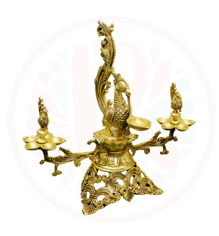 #BrassDeepak #DiyaDecoration #BrassDiya #TraditionalLighting #BrassLamp #DiwaliDecor #HomeDecor #Ind