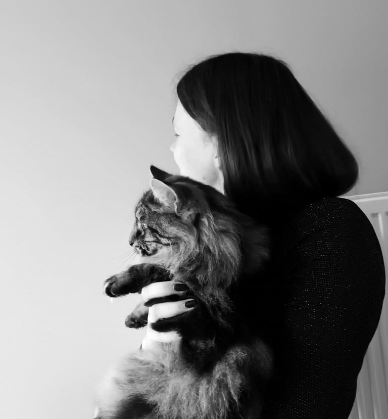 Sous la patte de Mama