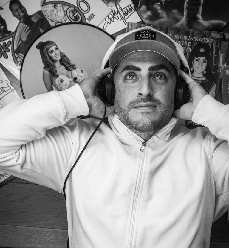 Ben Loka portrait dans le studio