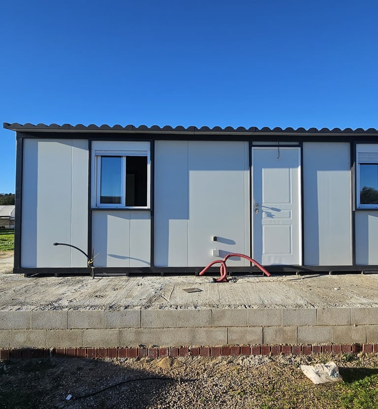 casa prefabricada con pannel Sándwich