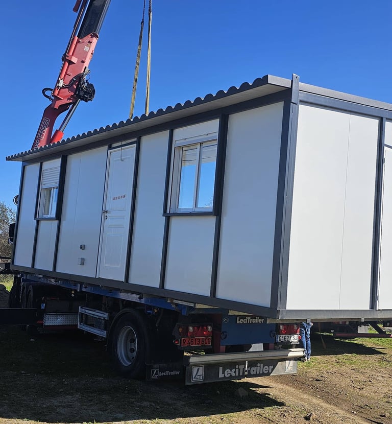 casa prefabricada con pannel Sándwich