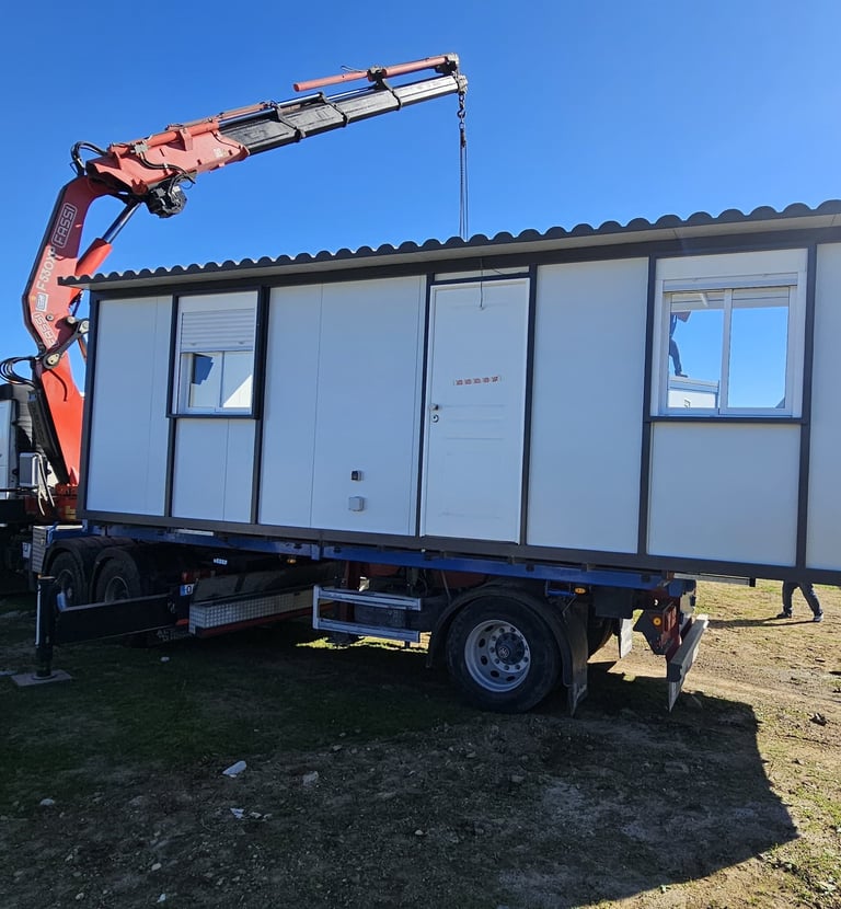 casa prefabricada con pannel Sándwich