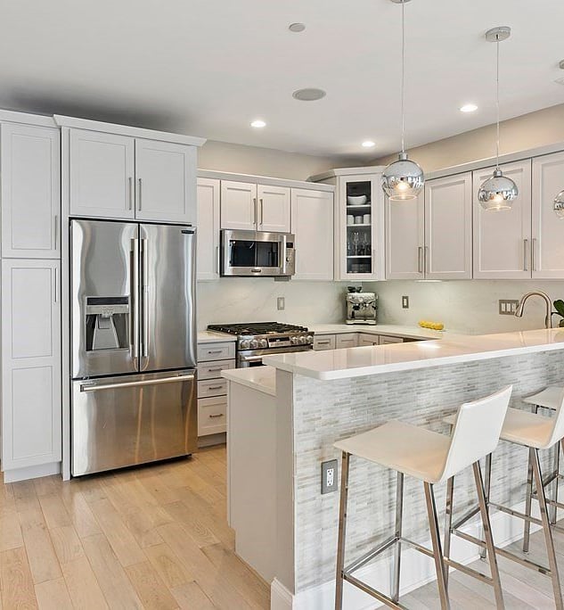 Interior picture of a renovated kitchen in Aurora