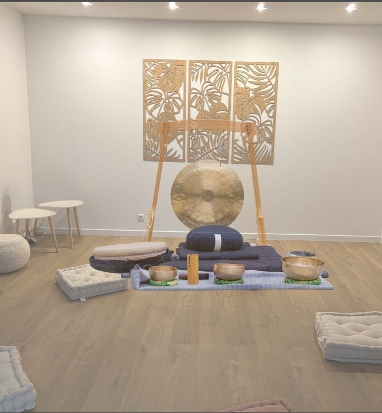 atelier soin sonore à Nantes. Gong, bols tibétains, tambour chamanique, relaxation profonde avec Christophe Meunier, énergéti