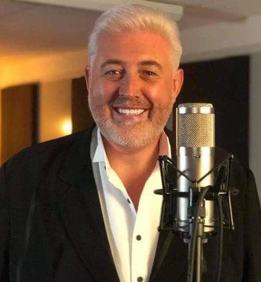 Anthony Stuart Lloyd - Opera, West End & Crossover Vocalist