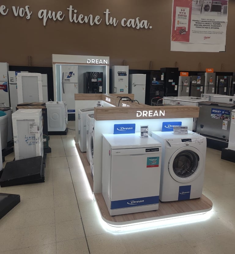 Ambientación para Drean en Hiper Libertad de Rosario. Rebranding.