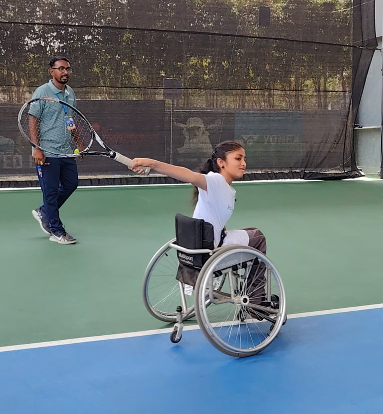 Wheelchair tennis player with Cesar Performance Coach