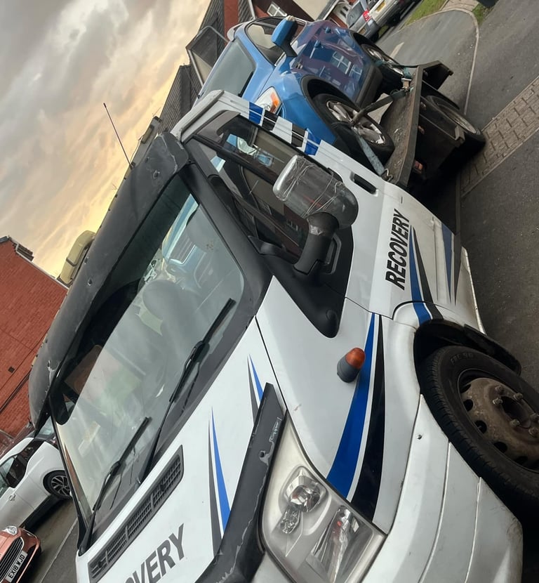 alt="Instant scrap vehicle collection featured in Evesham project"