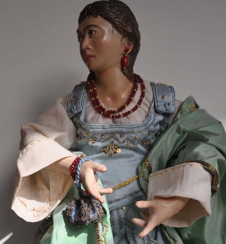 Figure from the Neapolitan Presepe depicting a Georgian woman