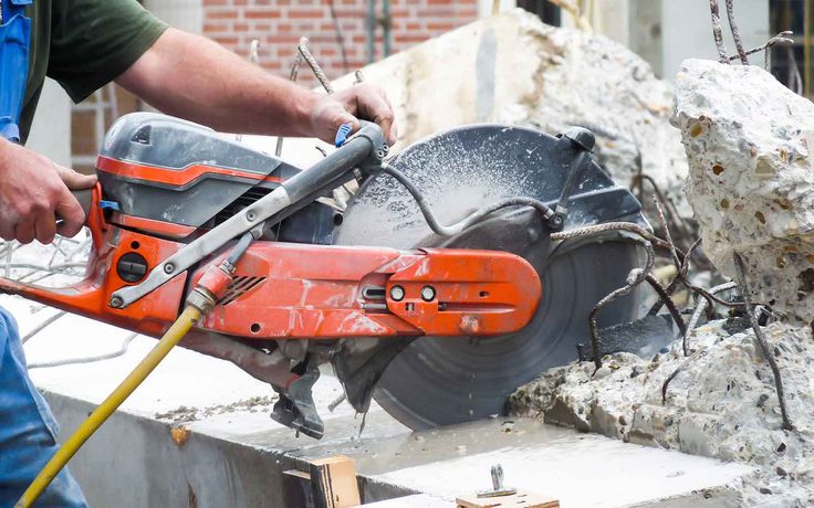 Diamond blade cutter used in Bangalore slab cutting