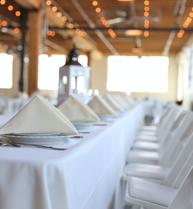 table linen and cloth napkin