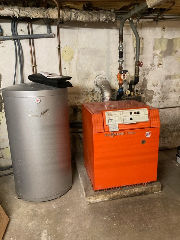 Une chaudière et son ballon à Bérenx