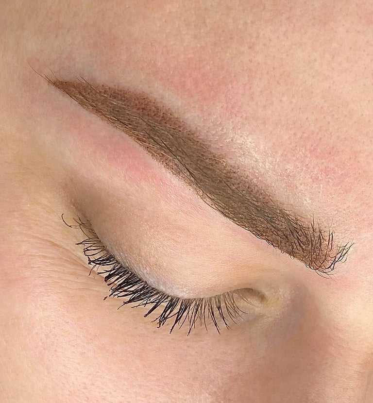 makijaż permanentny brwi we Wrocławiu